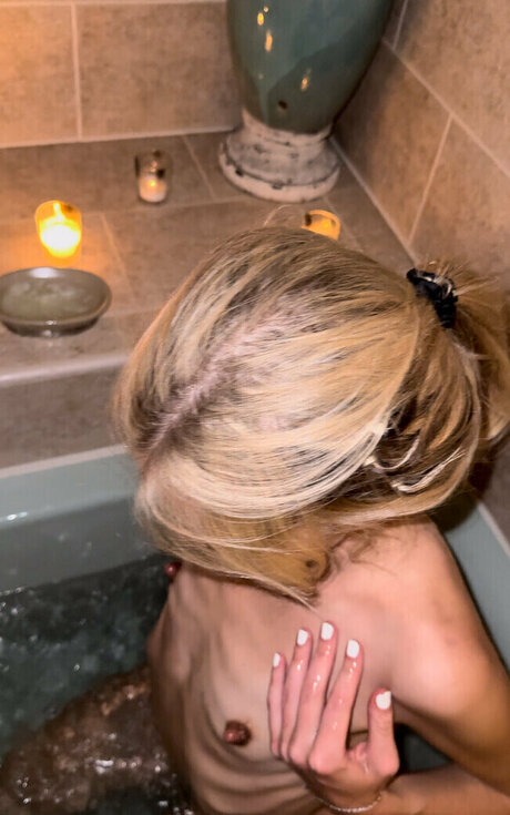 Kerry Carmody star art picture