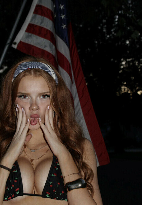 Aurorafoxxxx sex actress image