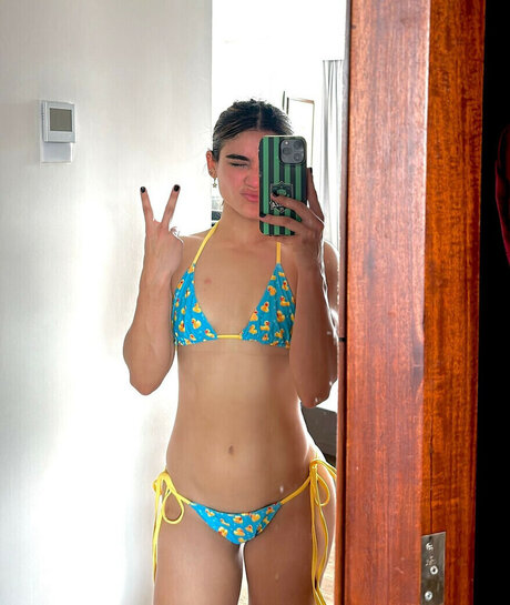 Alanalarana naked pornstar pic