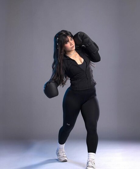 Alanalarana best actress pictures