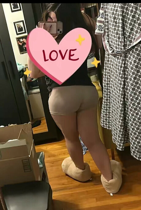 Coffing0r3 model high quality photo