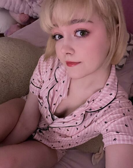 yoyo niii erotic pornstar photo