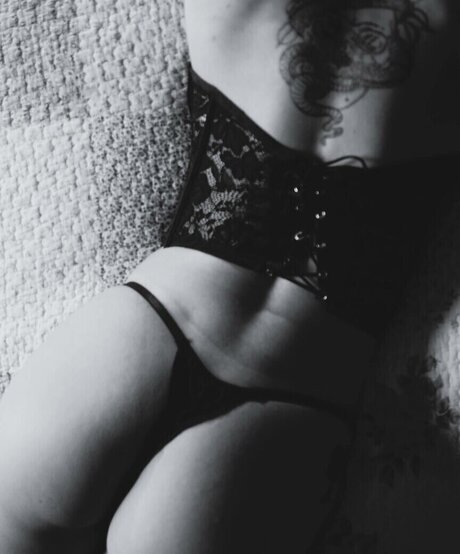 Clara Novais sex model photo