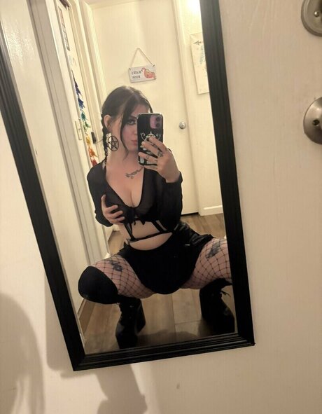 kissofdeathxxx star pornographic photos