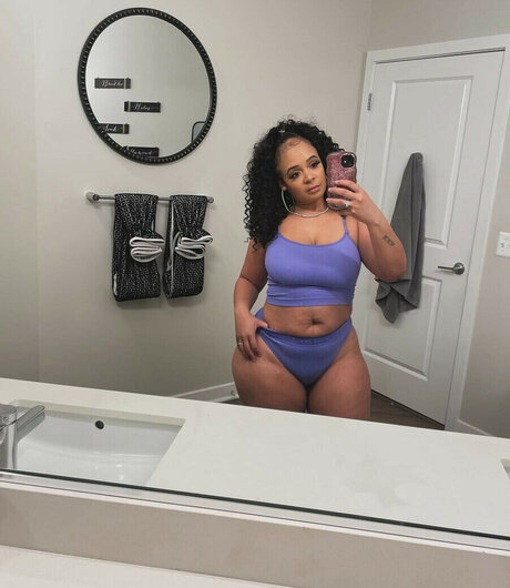 Bianca Blinx pornstar hd pics