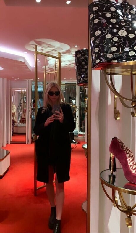 Nursevirg xxx star archive