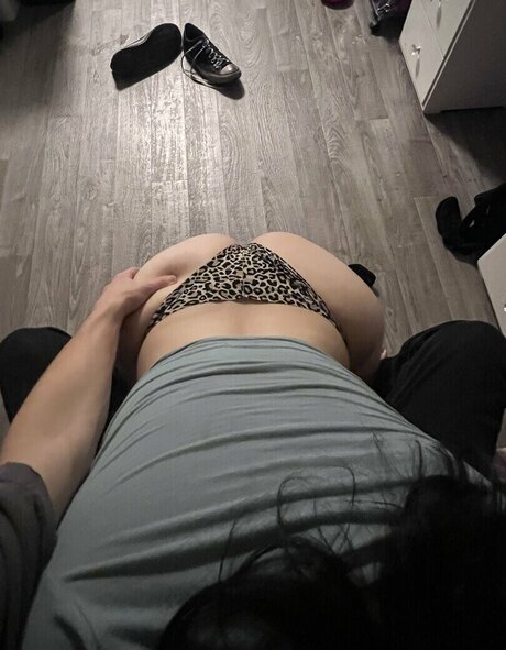 Isabel Pierce sexy model photo