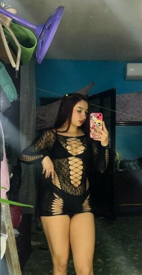 Itzel Chavira star nudes photo