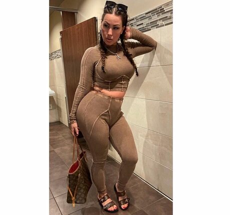 Amber Watkins star perfect archive