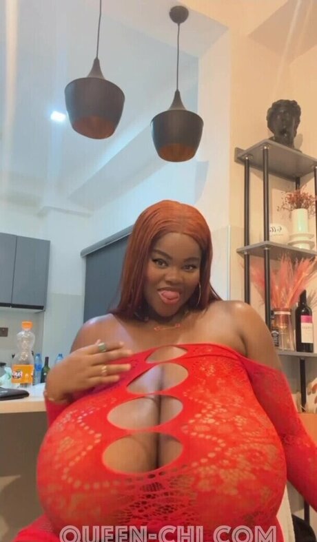 Queen Chi nice pornstar photos