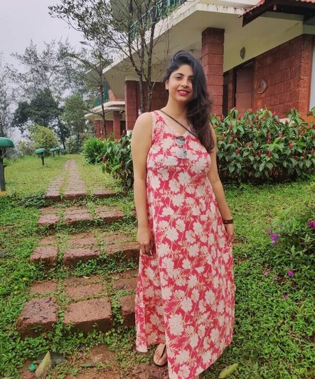 Tulika Snehil pornstar sexy galleries