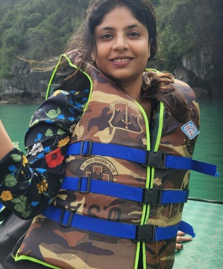 Tulika Snehil perfect actress pic