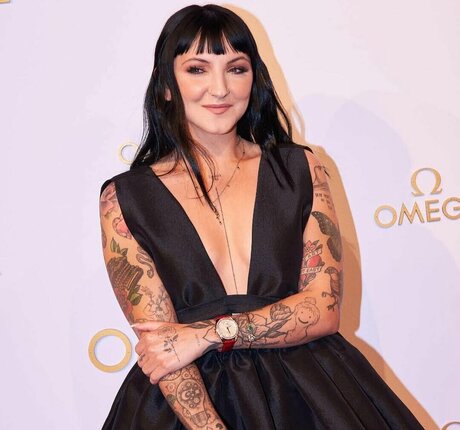 Julia Michaels art actress photos