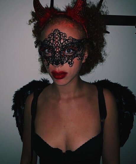 Anna Ermakova free actress photo