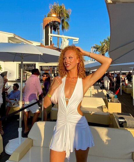 Anna Ermakova naked pornstar galleries