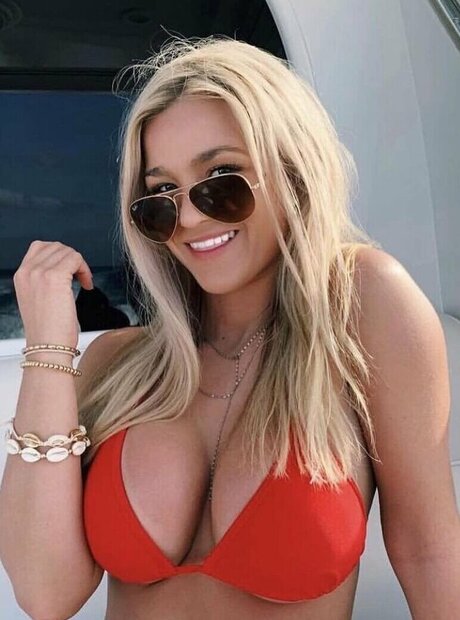 Emily Caitlin sexy pornstar galleries