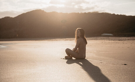 Alohalaia model naked picture