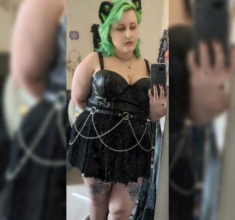 Acidgoth model exclusive img