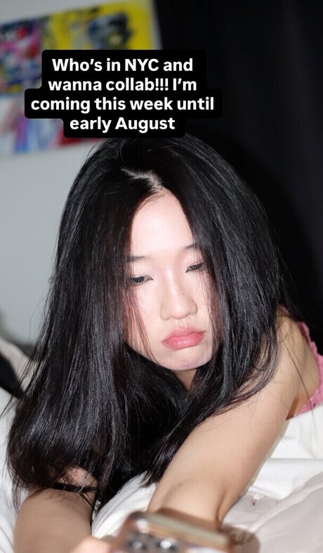 Lo3tus beautiful model img