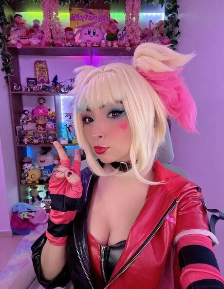 Nanatyx model nice pictures