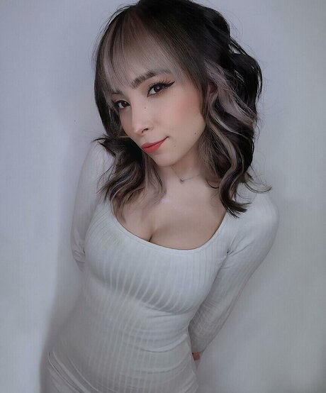 Nanatyx erotic pornstar image