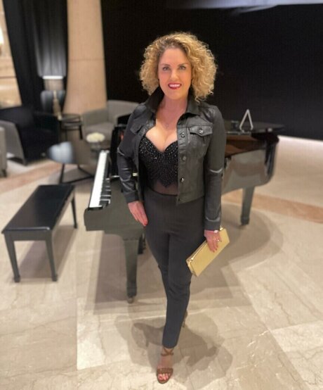 Storage Wars model nudes img