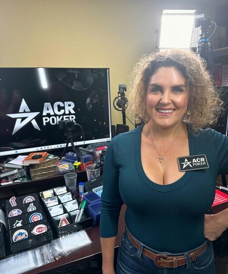 Storage Wars sexy actress images