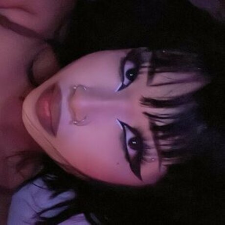 Sarynthia model art photo