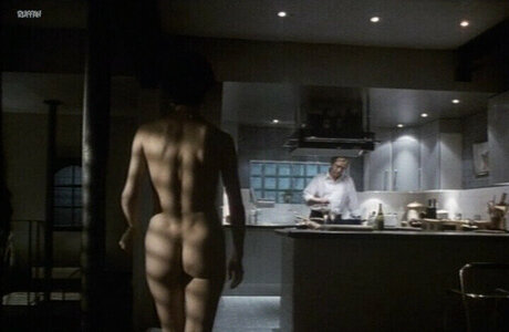 Sean Young pornstar sexy photo