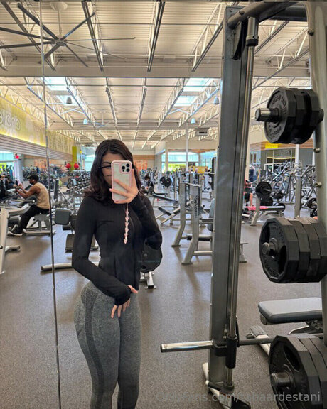 Taba Ardestani pornographic star images