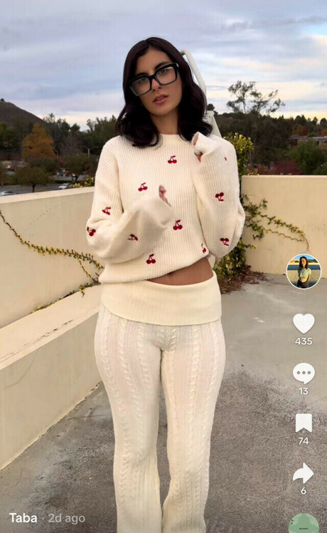 Taba Ardestani beautiful star image