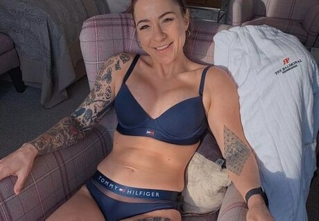 Lucy Spraggan porn star images
