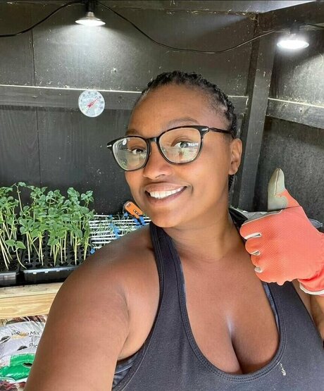 Miaa Sapphire model high quality gallery