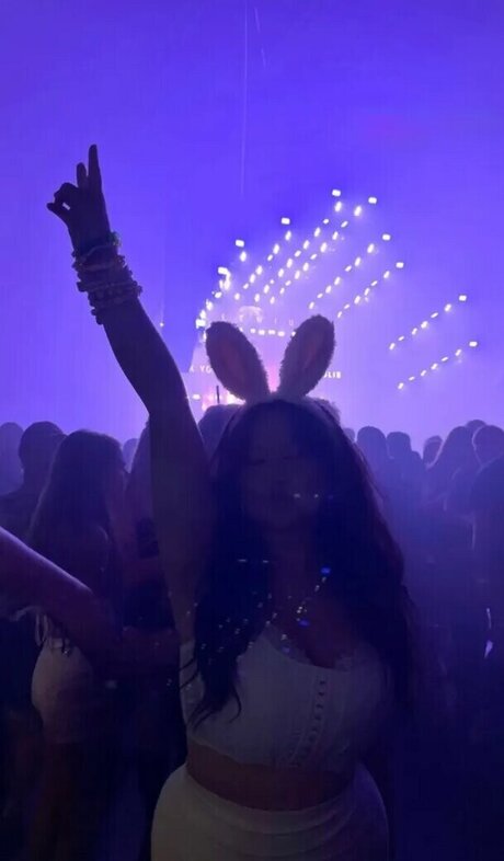 keziahmoua nice pornstar photos