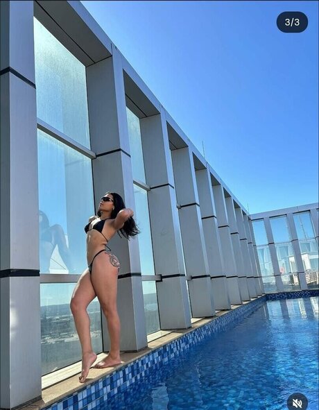 Daniele Souza xxx pornstar image