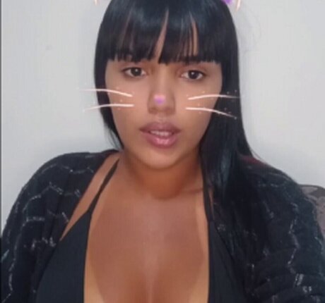 SandraBezerraCast beautiful star picture