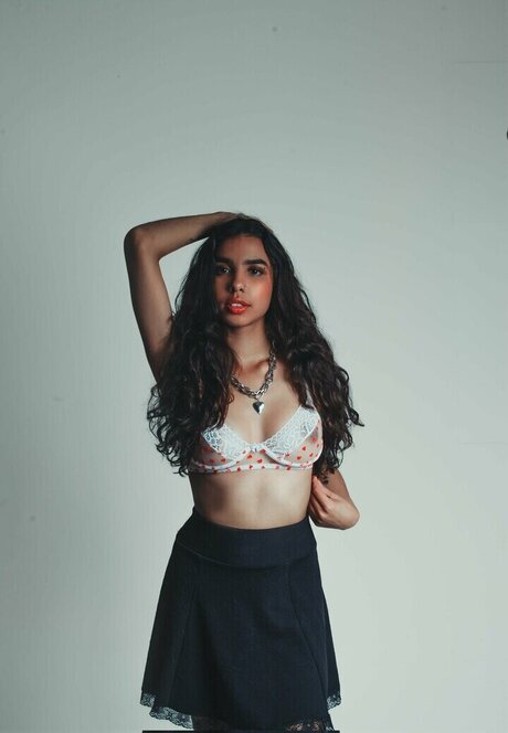 Sol Rara hot actress photos