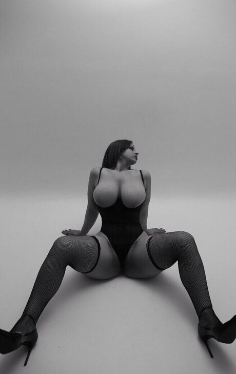 Hottiekittyyy xxx star img