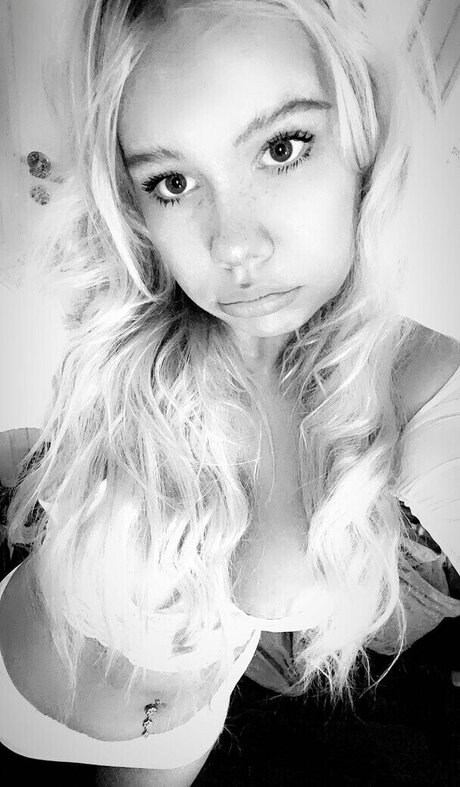 Nelli Virtanen star pretty image