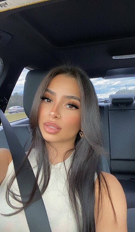 Seniaax3 free actress picture