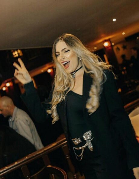 inapommer sex pornstar img