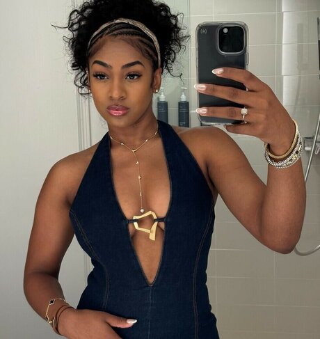 Deja Kelly model sex image