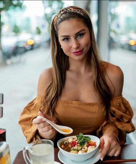 Jasmin Voigt star hd gallery