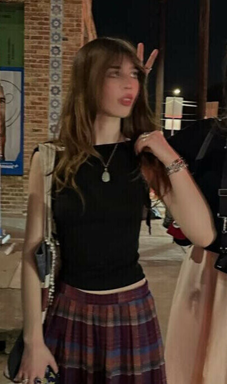 Callie Haverda model sexy photo