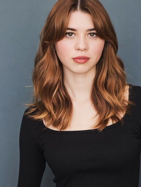 Callie Haverda star sexy photos