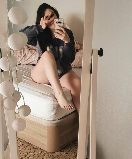 sugussusana xxx star photos