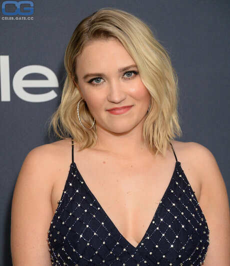 emilyosment nice actress pic