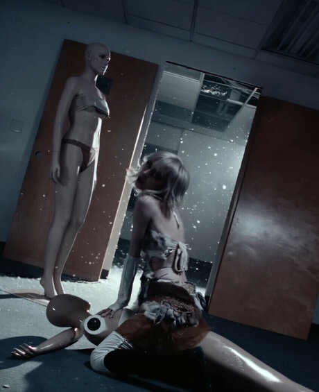 Sophie Powers pornographic actress pics