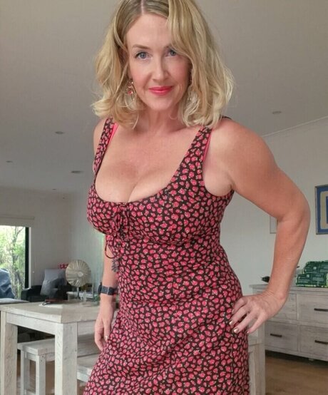 katestofkates model adult archive