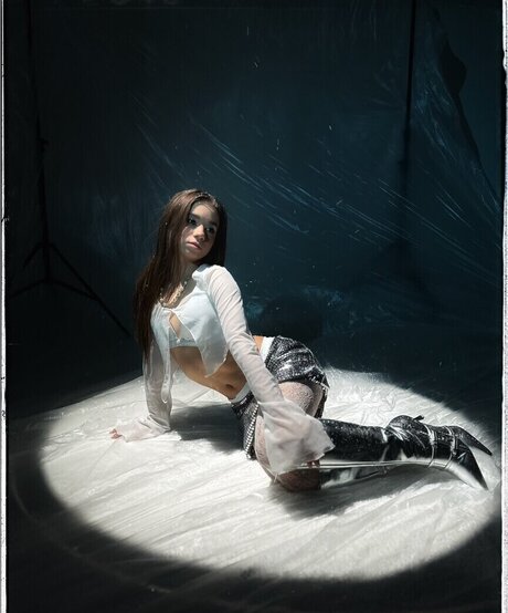 Leytink star nudes photos